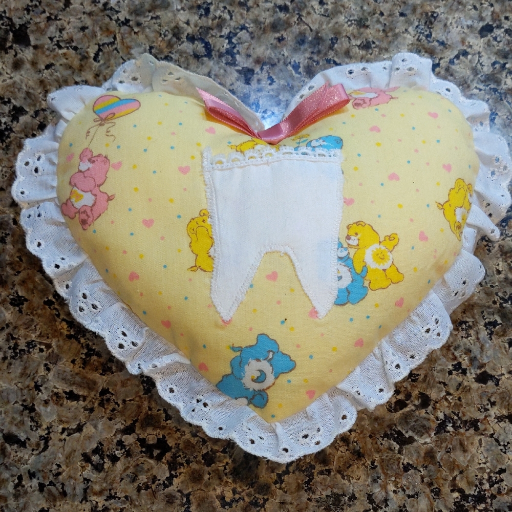 80's Care Bear Mini Heart Pillow Lace Trim Tooth Fairy Pocket Bow Rare Vintage